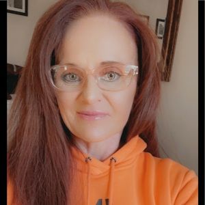 Meet your Posher, Kellie